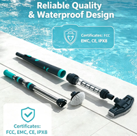 Aspirateur de piscine sans fil à perche télescopique pour piscines enterrées, aspirateur de piscine portatif pour spas/bains à remous avec brosse ronde électrique