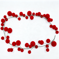 Guirlande de Noël floquée 280 cm personnalisable avec options de couleurs OEM, en plastique et velours, pour une décoration de fêtes de luxe