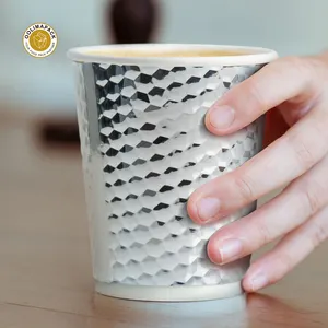 Biologisch abbaubare Einweg-Kaffeetasse hülle aus geprägtem Papier