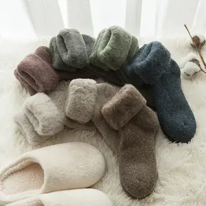 Calcetines cálidos de Invierno para mujer, calcetín grueso, térmico, suave, de felpa, Polar, forrado, mezcla peluda, tejido para cama interior, sofá, para dormir