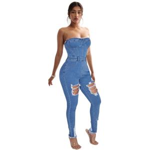 Combinaison en jean sans manches évidée pour femme – Vente en gros - Product Image 1