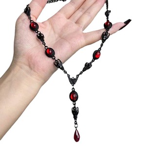 Conjunto de Joyería de Estilo Oscuro para Halloween para Mujer, Aretes Góticos con Gotas de Sangre de Diablo, Collar con Colgante de Araña Fantasma, Cadena de Eslabones, Collar Geométrico - Product Image 2