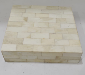 Joyero de resina y latón hecho a mano de lujo, caja de regalo y almacenamiento de incrustaciones de hueso personalizada para joyería organizadora Premium - Product Image 2