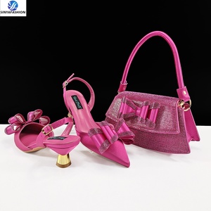 <span class=keywords><strong>Scarpe</strong></span> e Borse Abbinati di Alta Qualità Sinya per l'Estate, Bellissimo Set di <span class=keywords><strong>Scarpe</strong></span> e Borsa da Sposa Italiane per Donne Africane, Ideale per Feste e Matrimoni - Product Image 1