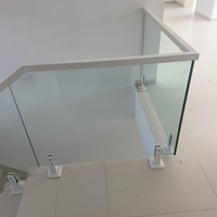 Rampe d'escalier moderne en métal pour intérieur, balustres creux blancs de 44 pouces pour la décoration de maison, villa, balcon