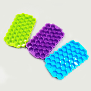 Bac à glaçons créatif en silicone en forme de nid d'abeille, moule à glaçons, machine à glaçons à 37 compartiments avec couvercle, machine à glaçons DIY. - Product Image 2