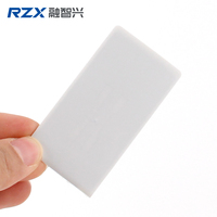 Venta al por mayor 70*30*1mm 860-960 MHz Flexible Anti-Metal UHF RFID pegatina suave en Metal