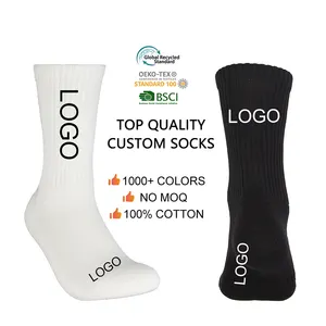 High quality fashion athletic wholesale grip anti slip cotton men football custom logo sports socks