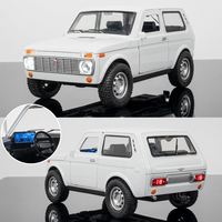 Modèle de voiture moulé sous pression 1:18 Lada Rada Niwa Véhicule tout-terrain, voiture ancienne en métal de collection, modèle de voiture en alliage, jouet de simulation