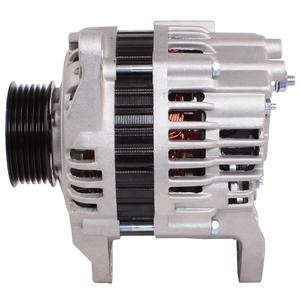 Nouvel <span class=keywords><strong>alternateur</strong></span> 12V <span class=keywords><strong>24V</strong></span> 28V 48V 75A 150A <span class=keywords><strong>200A</strong></span> toutes séries Sinotruk Shacman Hino Weichai Yuchai pour générateur Dongfeng pour camions - Product Image 4