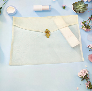 Enveloppe personnalisable en organza pour foulard en soie, emballage de vêtements portable, écologique et lavable pour femme, vente en gros - Product Image 1