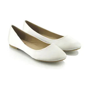 Choozii Guangzhou deri bayan düz balerin ayakkabıları kızlar için üretici moda beyaz MARY JANE daireler, moda balerin ayakkabıları