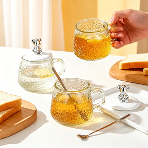Vente en gros d'usine : Tasse à café en verre avec couvercle en forme d'ours, cadeau artisanal, bouteille d'eau, tasse à café, tasse à thé, tasse à jus, avec cuillère - Product Image 4