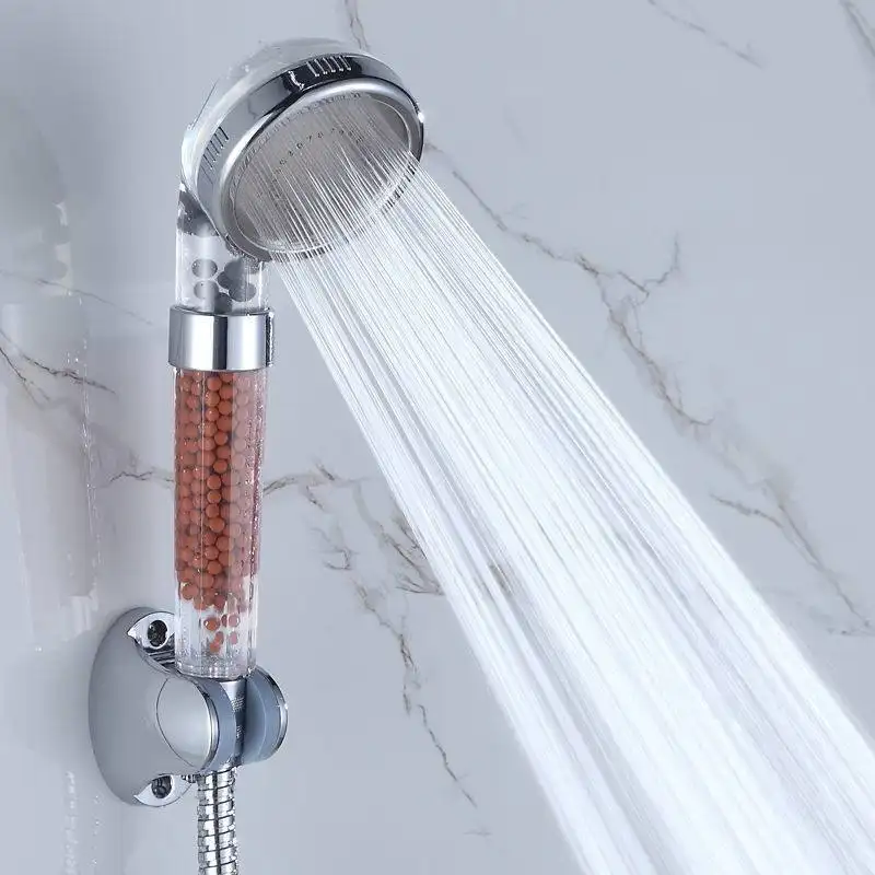 Высокоэффективный фильтр для ванной комнаты с фильтрованной водой с витамином C