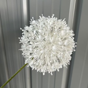 AYOYO Boule de chrysanthème en plastique faite à la main, luxueuse, pour <span class=keywords><strong>d</strong></span>écoration <span class=keywords><strong>d</strong></span>'Halloween, fleurs artificielles en forme <span class=keywords><strong>d</strong></span>'<span class=keywords><strong>oignon</strong></span>, pour la fête des mères, Noël - Product Image 5