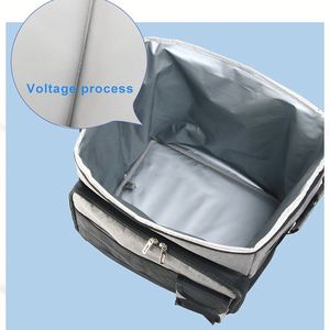 Sac isotherme à roulettes personnalisé avec logo, idéal pour la livraison de repas, de vin et de pique-niques, en toile imperméable – Vente en gros usine - Product Image 6
