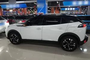 Guazi Venta al por mayor <span class=keywords><strong>Peugeot</strong></span> <span class=keywords><strong>e2008</strong></span> BEV SUV Coche usado FWD 5 Asientos - Product Image 3