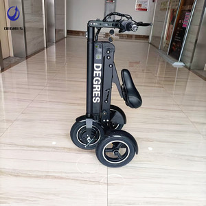 Tricycle électrique pliable et portable à 3 roues, scooter électrique pliable 250W pour les déplacements et les trajets quotidiens - Product Image 5