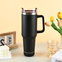 2024 nueva llegada 40OZ vaso de acero inoxidable de doble pared botella de agua con aislamiento térmico con altavoz Bluetooth tipo C Logo