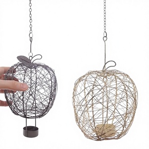 Porte-bougie en métal en forme de pomme pour la décoration de la maison et Noël - Product Image 1