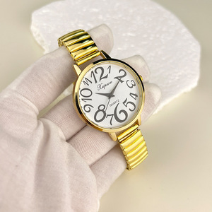Nouvelle Arrivée <span class=keywords><strong>Montre</strong></span> à Quartz Décontractée pour Femmes - Grand Cadran avec Grands <span class=keywords><strong>Chiffres</strong></span>, Bracelet Élastique Extensible pour Femmes Âgées WW003 - Product Image 1