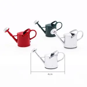 Dollhouse miniature garden kettle tin sprinkler kettle outdoor patio microscopic decoration toy accessories
