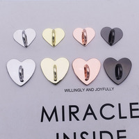 Aksesoris Casing HP DIY Cincin Perekat Berlapis Emas Logam Pengait Kancing Jepret Gantungan Rantai HP Berbentuk Hati Unisex