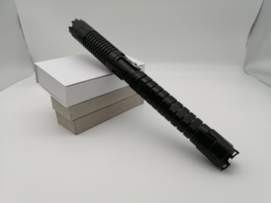Vente en gros Lampe de poche <span class=keywords><strong>laser</strong></span> à LED rechargeable à très longue portée avec lumière infrarouge bleue pour l'extérieur - Product Image 4