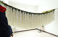 Fleurs artificielles de glycine haut de gamme personnalisables 2026, glycine suspendue en soie pour plafond, décoration de mariage blanche pour plafond