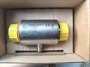 Un moniteur de débit IFM New SM8050 en boîte, Chine - Product Image 1