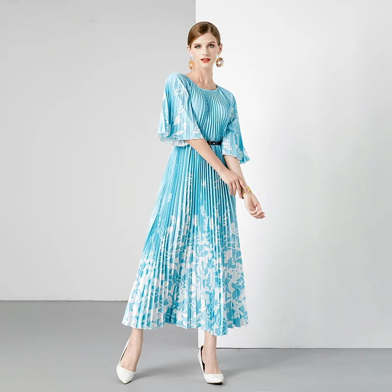 open lace back dress Poppy Chiffon Floral Print Dress main image 1