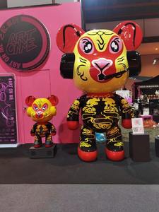 Guangzhou Namchi Factory Made Fiberglass Electroplate BearBrick Home Decoration Statue <strong>Kaw</strong> Figure <strong>Sculpture</strong> - Product Image 3