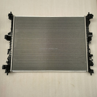 Pièces détachées automobiles haute performance Radiateur de voiture 84672581 85557761 84513229 pour Ca-dillac XT5 XT6