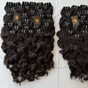 Fournisseurs en gros de tissages de cheveux naturels vierges indiens non traités, alignés sur les cuticules, extensions de cheveux humains de temple indien - Product Image 2