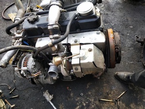 Motor QD32 Usado Completo con Caja <span class=keywords><strong>de</strong></span> Cambios Manual con Motor Turbodiésel - Product Image 2