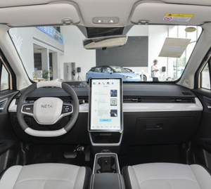 2023 para Aya 401 FWD Vehículo de 5 Asientos 250 CV 2 Años de Garantía Marrón Nuevo Alta Velocidad - Product Image 2
