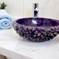 Lavabo de vanité rond en pierre de cristal d'améthyste pour les spas Évier de cuisine moderne fabriqué à la main et comptoir de navire pour la salle de bains de centres de villégiature