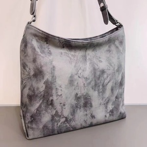 Bolso Tote Vintage de Cuero PU Mifaktory, con Asa Única y Cierre de Cremallera, Bolso de Hombro de Moda para Mujer, para Todas las Temporadas - Product Image 2