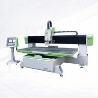 Router CNC SUDA de 7.5kW con Mesa Móvil y Área de Trabajo de 1300*2500mm
