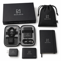 Ensemble cadeau d'affaires personnalisé avec logo pour clients, comprenant un organiseur de technologie, un chargeur, un étui pour passeport et un carnet