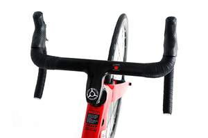 <span class=keywords><strong>Twitter</strong></span> prix usine 700C vélo de route en fibre de carbone 22 vitesses avec frein à disque câbles intérieurs vélo de route - Product Image 5