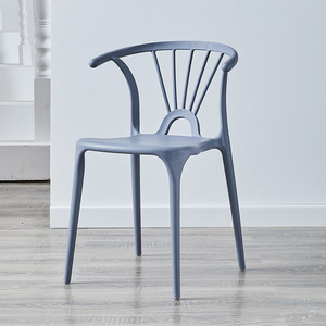 Chaise de salle à manger en plastique PP empilable d'extérieur nordique |   Sièges de jardin colorés pour restaurant, <span class=keywords><strong>caf</strong></span>é et appartement |   Vente en gros d'usine - Product Image 6