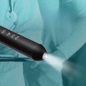 Linterna LED Amarilla Brillante con Batería Aaa, Linterna de Inspección de Aluminio para Profesionales Médicos, Doctores, Enfermeras y Uso Doméstico - Product Image 2