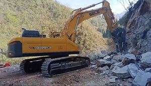 รถขุดไฮดรอลิก SDLG E6600HBPLUS ราคาคุ้มค่า สำหรับงานจัดสวนและก่อสร้าง รถขุดที่เชื่อถือได้ ราคาประหยัด - Product Image 2