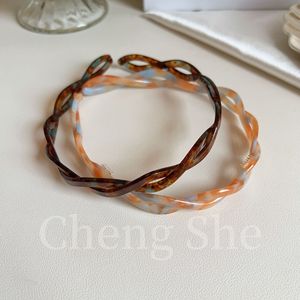 Serre-tête simple en acétate torsadé pour <span class=keywords><strong>femme</strong></span>, style japonais et coréen, fait main, antidérapant, pour maintenir les cheveux lors du lavage du <span class=keywords><strong>visage</strong></span> 2026 - Product Image 4
