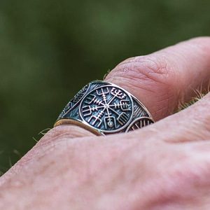 Bague Viking Boussole Homme Alliage Argent Antique Vegvisir Nordique Sceau Bijoux Vente en Gros Fabricant Personnalisé OEM - Product Image 3