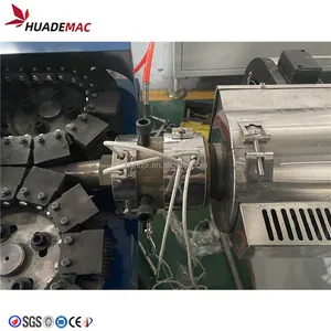 Machine flexible en plastique de conduit ondulé/chaîne de production en spirale de tuyau