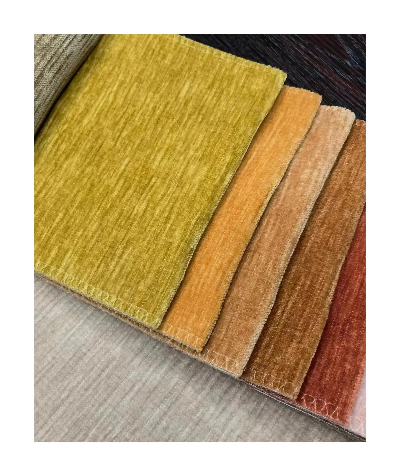 HANGZHOU nouvelle qualité tissé uni 100% polyester chenille tissu pour canapé textile