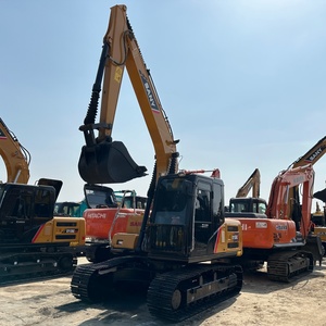 รถขุดดินสำหรับงานเทศบาล เครื่องยนต์ทรงพลัง สภาพใหม่ 90% น้ำหนัก 13.5 ตัน ยี่ห้อ Sany รุ่น SY135C รถขุดตักดินมือสอง - Product Image 2