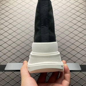 Zapatos Deportivos de Baloncesto de Diseño de Lujo Originales de Fábrica de Alta Calidad, de Caña Alta, con Suela Gruesa, Transpirables e Impermeables - Product Image 2